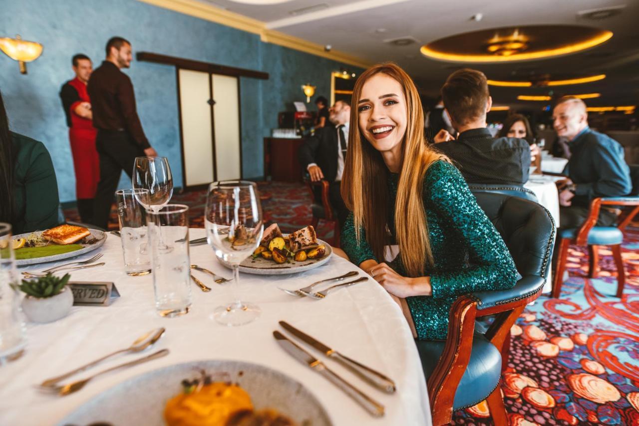 Imperial Casino Strazny Hotel Eksteriør billede